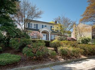 8 Bradley Rd, Arlington, MA 02474