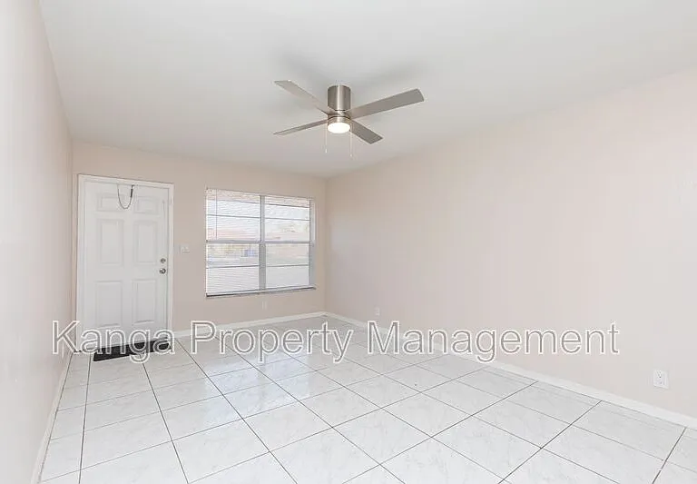 7750 SW 10th Ct #B — Photo 11