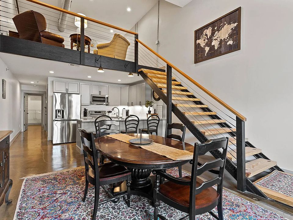 FULLY FURNISHED Dining Room