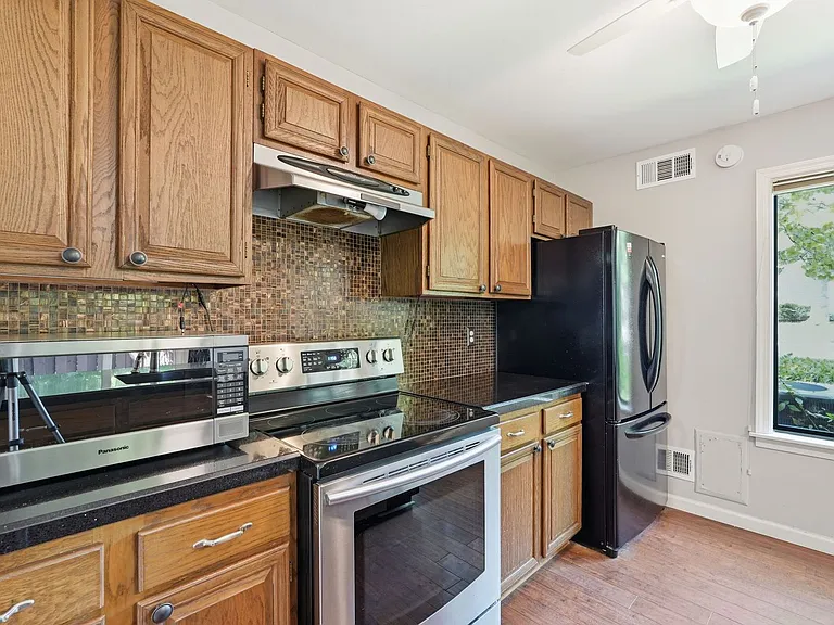 3103 Babashaw Ct — Photo 7