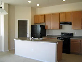 2 bed, 1504 sqft, $1,950 — Photo 3
