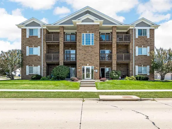460 N Kansas Ave #9, North Liberty, IA 52317