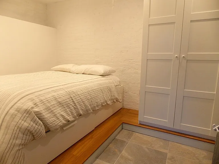 45 Nash St #20 — Photo 6