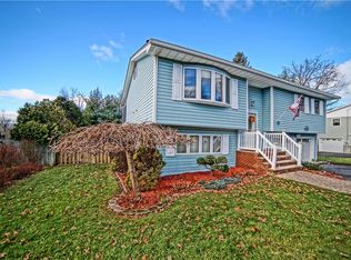 13 Juniper Ln, Monroe, NY 10950