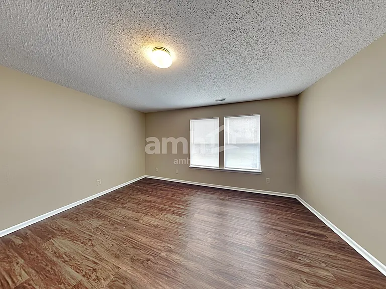 11 Lowell Ct — Photo 20