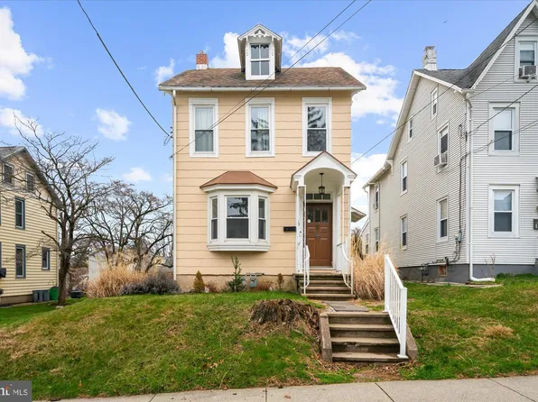 109 New Holland Ave, Shillington, PA 19607