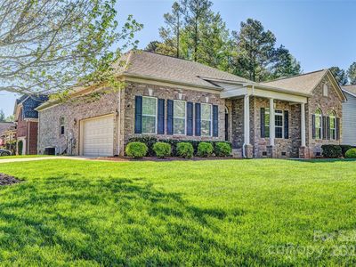 133 Misty Woods Dr, Lake Wylie, SC, 29710