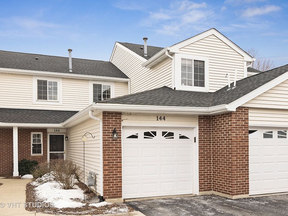 1st image of 144 Brittany Dr #144