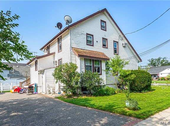 2nd image of 2873 Rockaway Ave