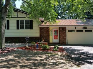 4195 Pier Rd, Benton Harbor, MI 49022