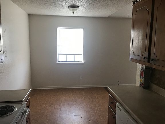 5th image of 503 Northern Dove Ln APT D