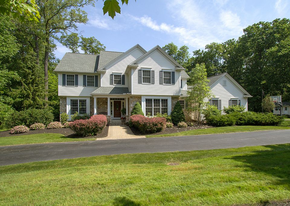 1st image of 400 Duneden Dr