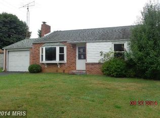 11332 Greenberry Rd, Hagerstown, MD 21740