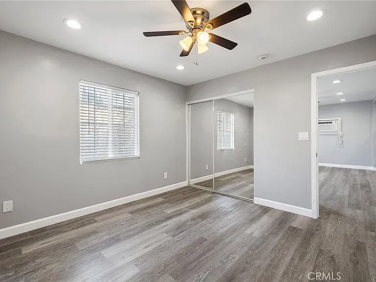 5339 Oakland St #53391/4 — Photo 8