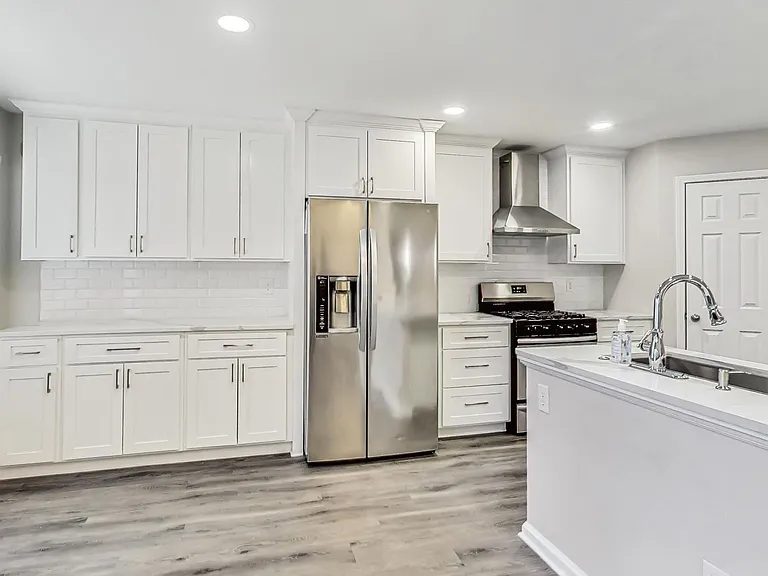 4262 Defoors Farm Trl — Photo 13