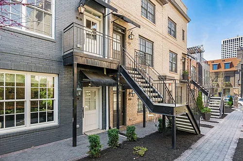 90 Normandy Ave #Townhouse 66 Photo 1