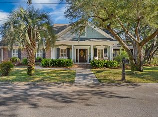 220 Shady Ln, Charleston, SC 29407