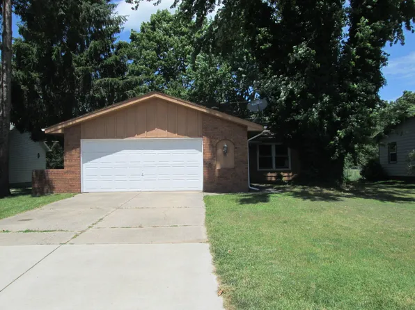 4633 Vista Dr, Bridgman, MI 49106