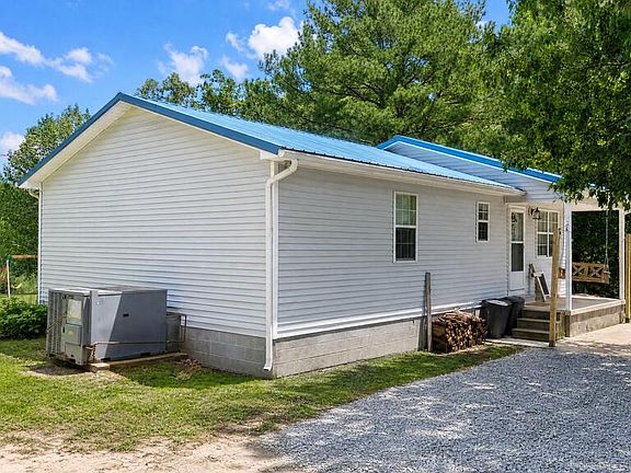 3rd image of 233 Allen Mill Ck Ln