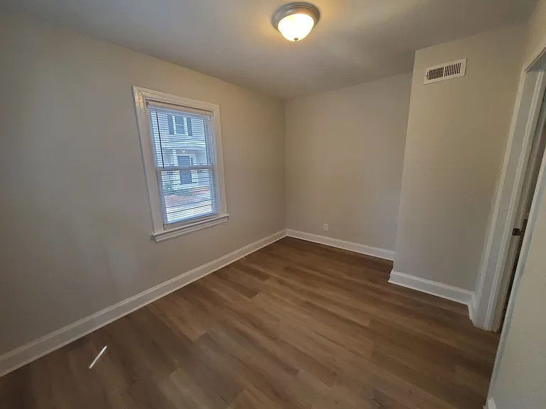 214-1 Woodrow St — Photo 13