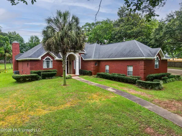 10440 Johnson Rd S, Mobile, AL 36695