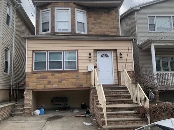 22 East 44th Street image 1 of 1