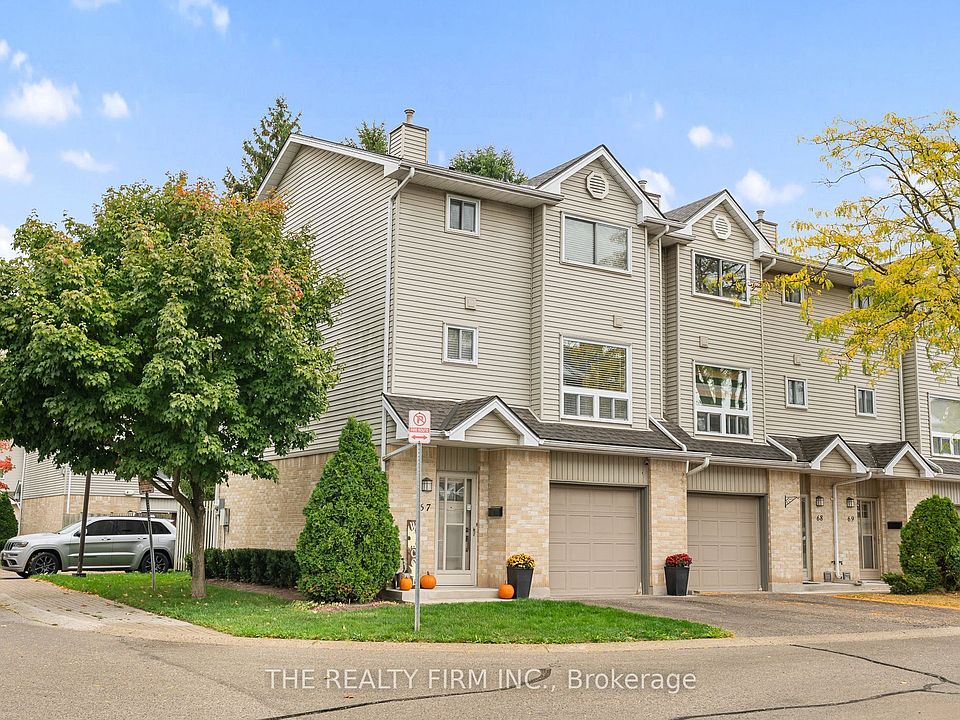 1st image of 1990 Wavell St #67
