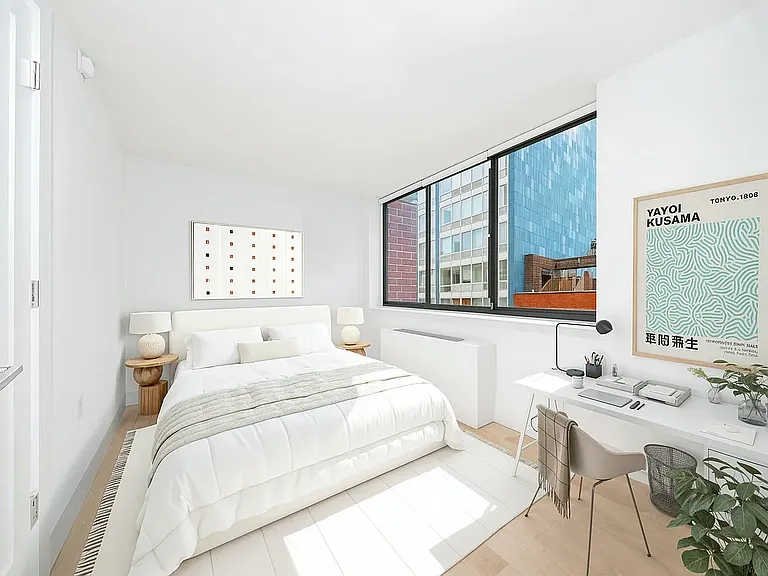250 W 19th St #14D — Photo 2