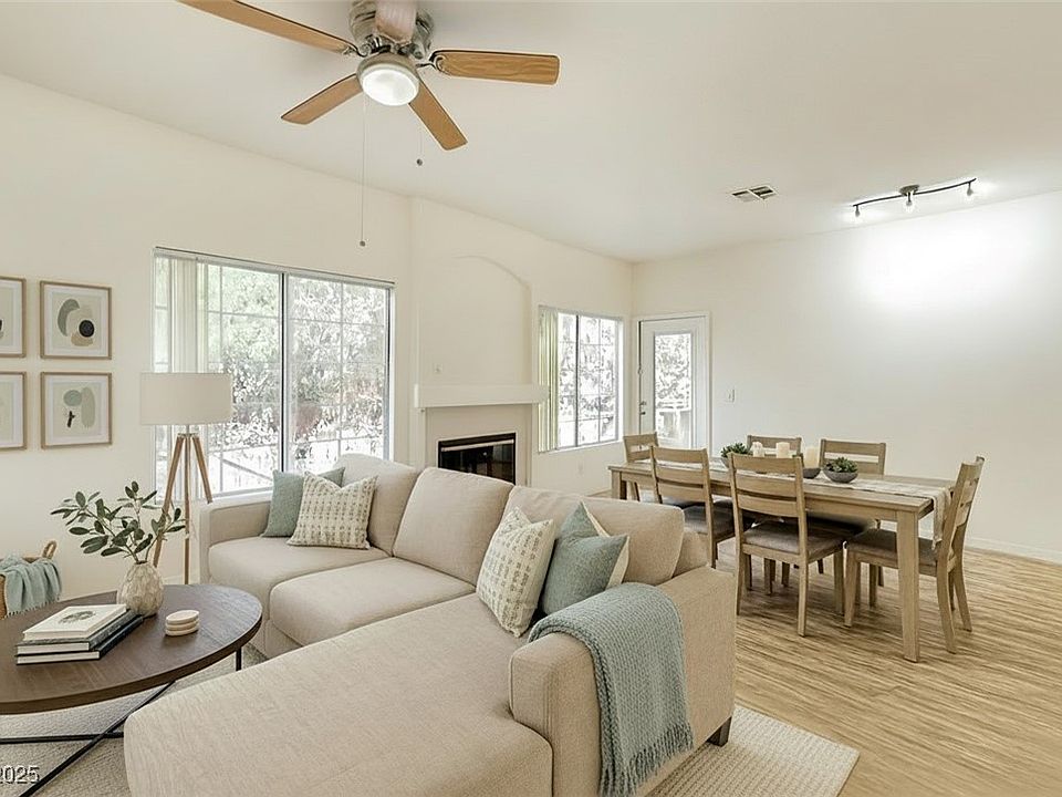 1st image of 1900 N Torrey Pines Dr Unit 221