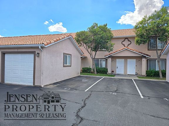 4th image of 1301 W Indian Hills Dr Unit 15