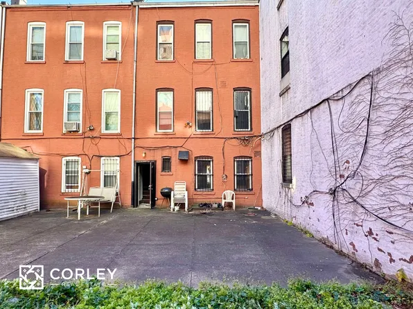 205 Lenox Road image 23 of 23