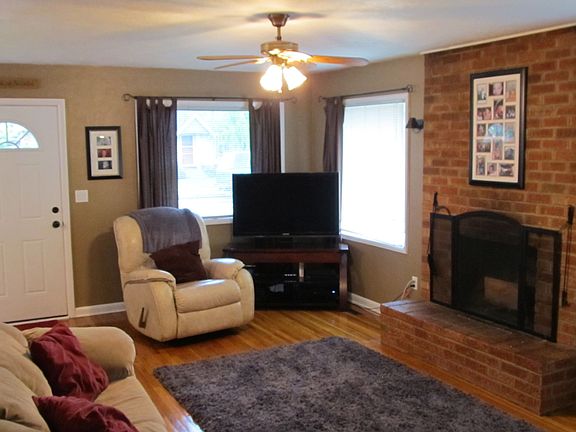 Previous owner- Living room