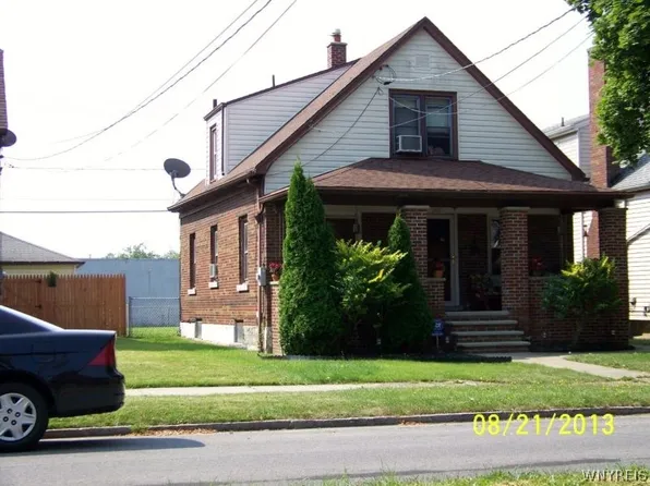 2487 Grand Ave, Niagara Falls, NY 14301