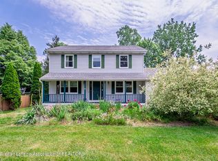 2620 Grovenburg Rd, Lansing, MI 48911