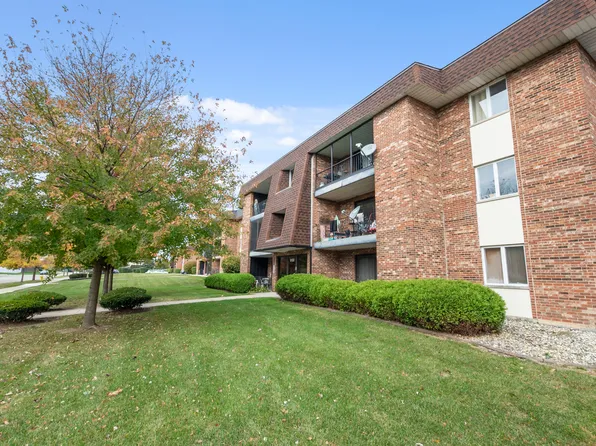 9130 W 140th St APT 2NW, Orland Park, IL 60462