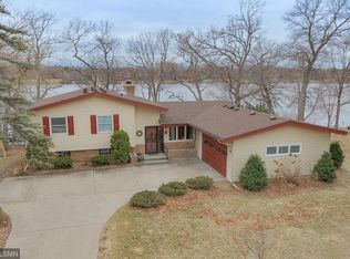 32 E Golden Lake Rd, Circle Pines, MN 55014