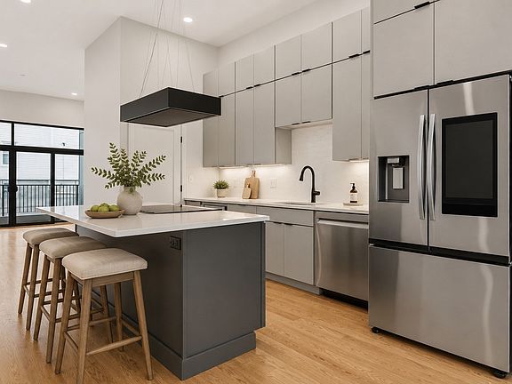 2nd image of 421 High St #101A