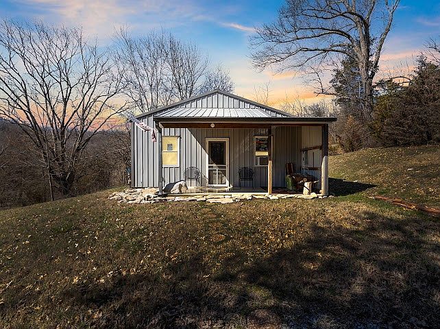 1st image of 474 Bartlett Hollow Rd
