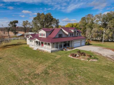 1984 Colonel Taylor Rd, Decorah, IA, 52101