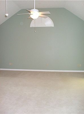 3rd image of 2712 Robert Hiram Dr