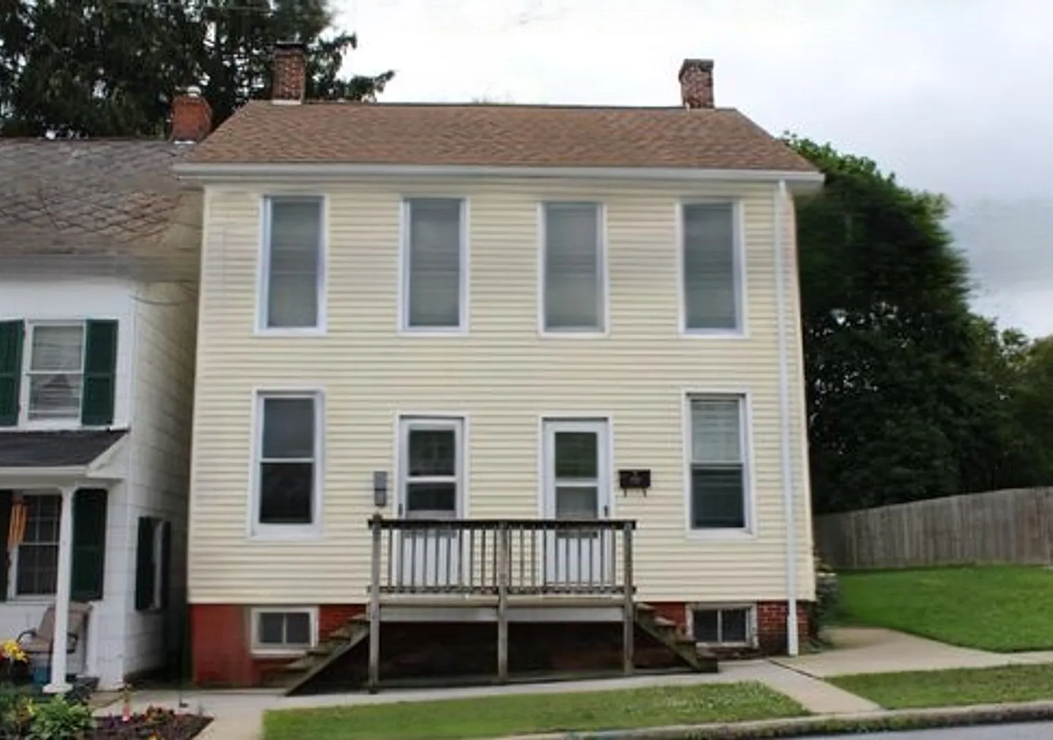 Semi Detached Home in Shrewsbury — Photo 1