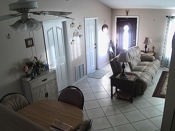 3rd image of 2444 Ventura Ct