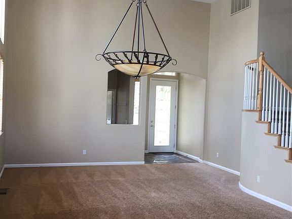 3rd image of 2780 Albazano Dr