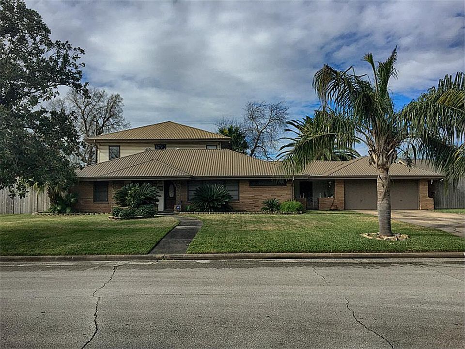 1st image of 1611 Leggett Dr