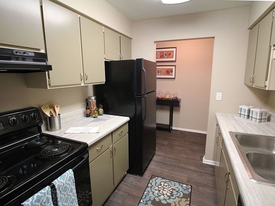 1st image of 6630 Glenbrook Dr #2628F-1B