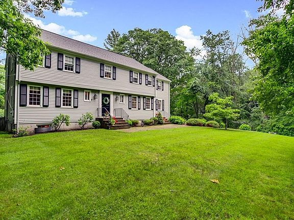 2nd image of 30 McGregor Dr