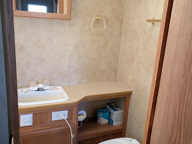 2321 W Detroit St #102 — Photo 2