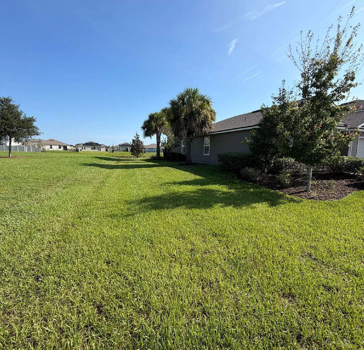 4 bed, 2.0 bath, $2,100 — Photo 3