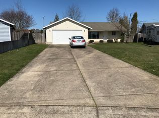 1355 Adelman Loop, Eugene, OR 97402