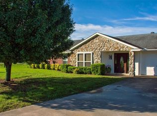 886 Oil Mill Rd, Van Alstyne, TX 75495